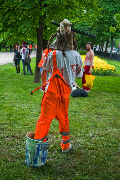 Zombie Walk in Moscow (84 pics)