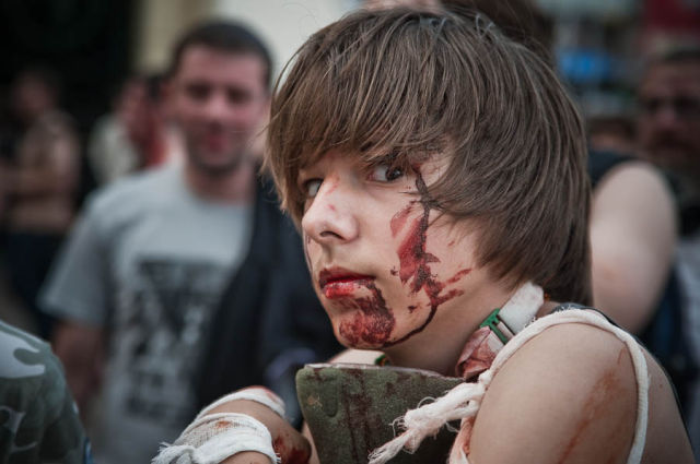 Zombie Walk in Moscow (84 pics)