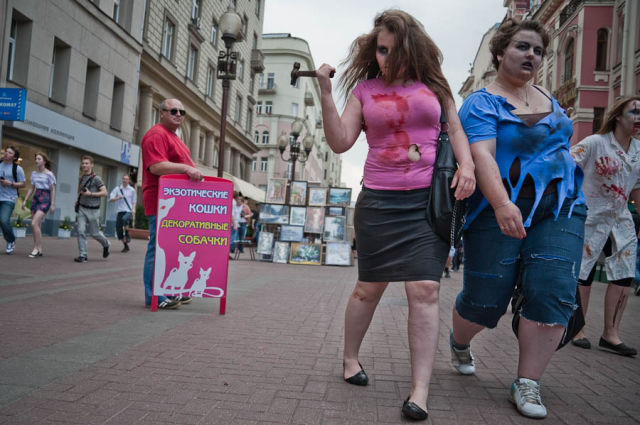 Zombie Walk in Moscow (84 pics)