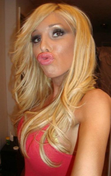 Silicone “Dolls” (72 pics)