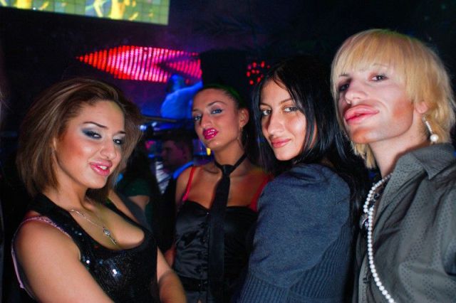 Silicone “Dolls” (72 pics)