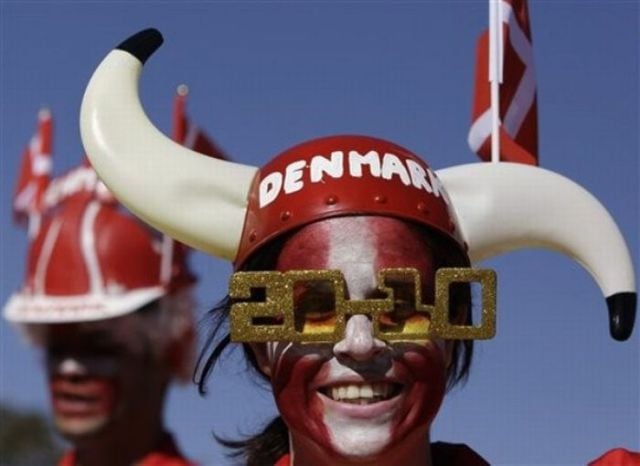 Female World Cup Fans (74 pics) Female World Cup Fans (74 pics)