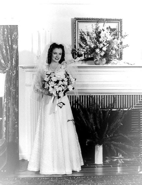 Rare Photographs of Celebrities. Part 7 (117 pics)