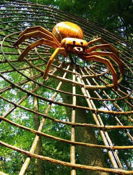 Awesome Giant Sculptures (31 pics) Awesome Giant Sculptures (31 pics)