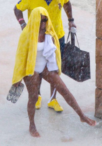 Guess the Star (24 pics)