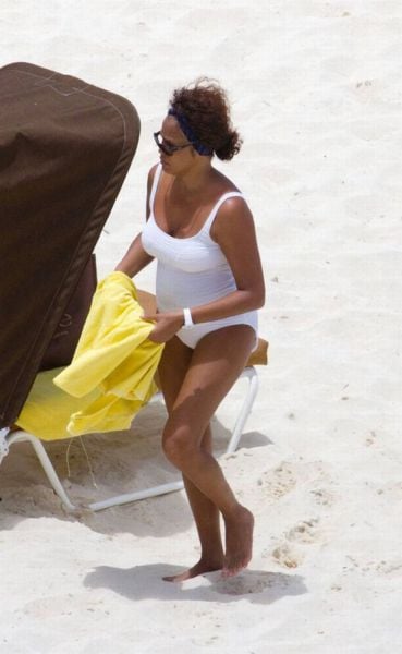 Guess the Star (24 pics)