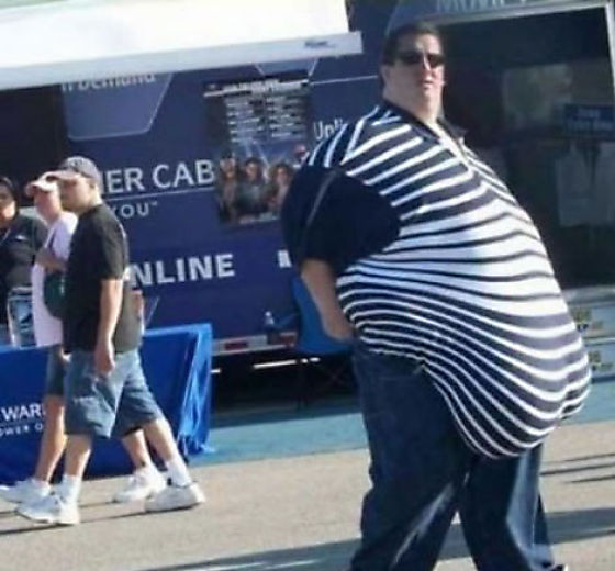 Best Beer Bellies (25 pics)