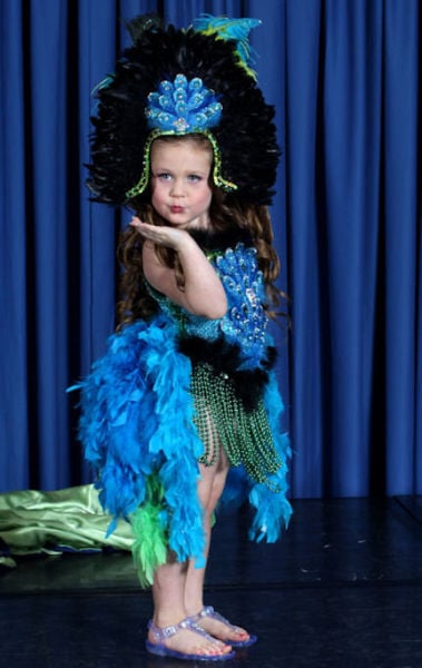 Beauty Children Pageants Make Children Look Ugly