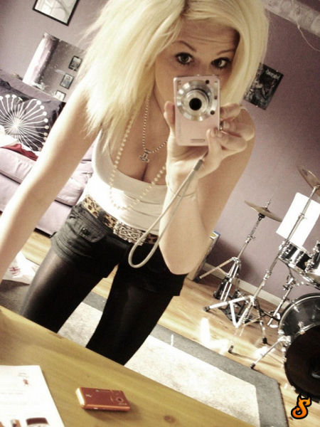 New Selection with Emo Girls (35 pics)