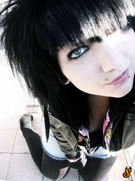 New Selection with Emo Girls (35 pics)