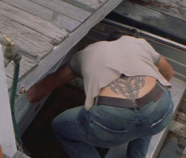 Horrible Male Tramp Stamps (26 pics)