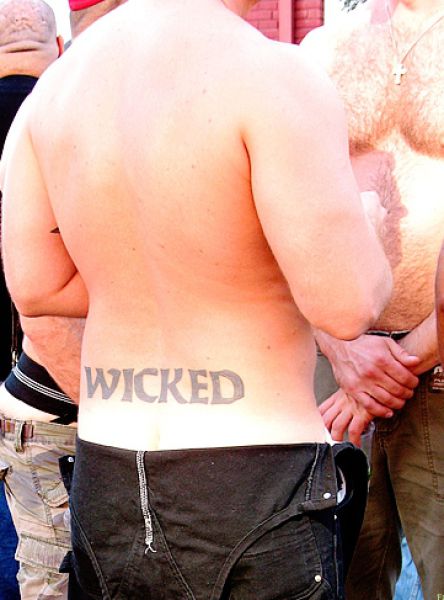 Horrible Male Tramp Stamps (26 pics)