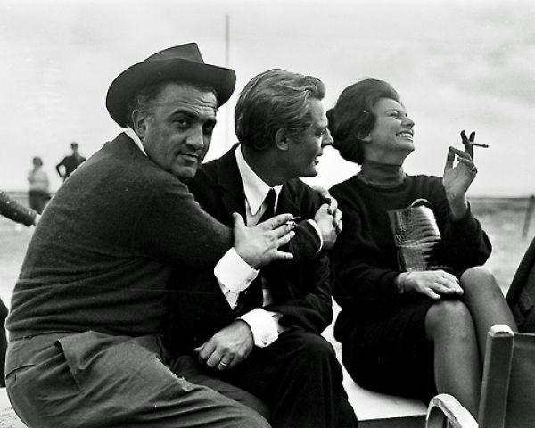 Rare Photographs of Celebrities. Part 12