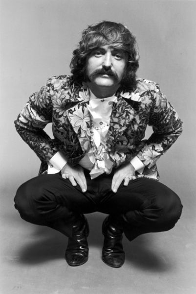 Rare Photographs of Celebrities. Part 12