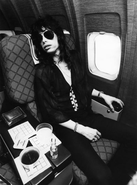 Rare Photographs of Celebrities. Part 12