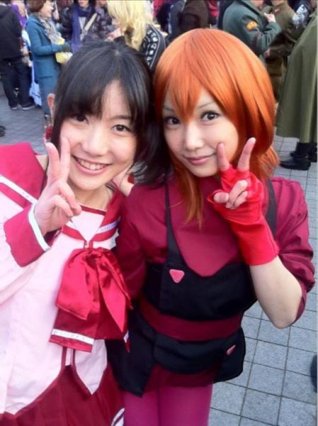 Sexy Cosplay Girls from Comiket