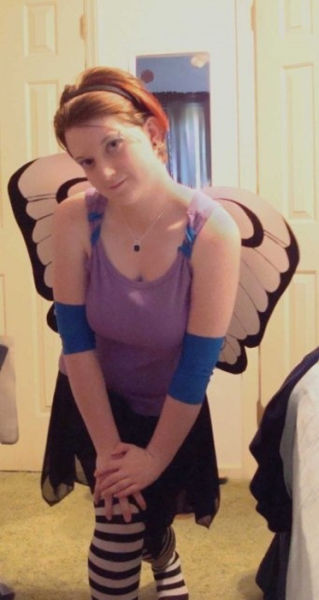 Cute Girls in Pokemon Cosplays