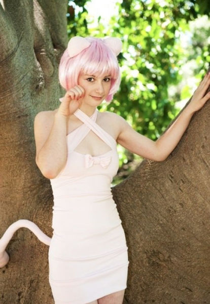 Cute Girls in Pokemon Cosplays