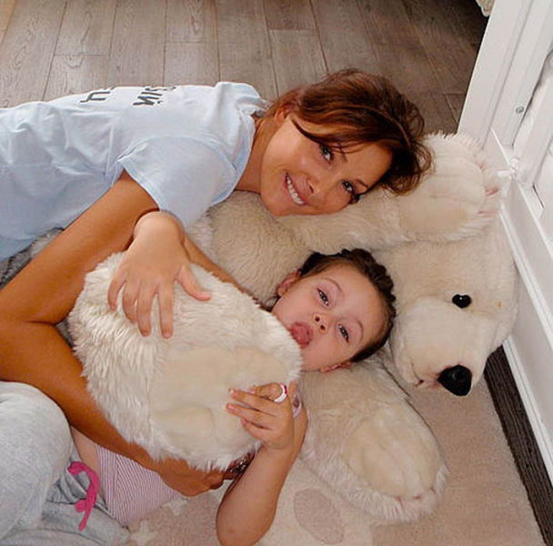 Guess the Age of This Gorgeous Model