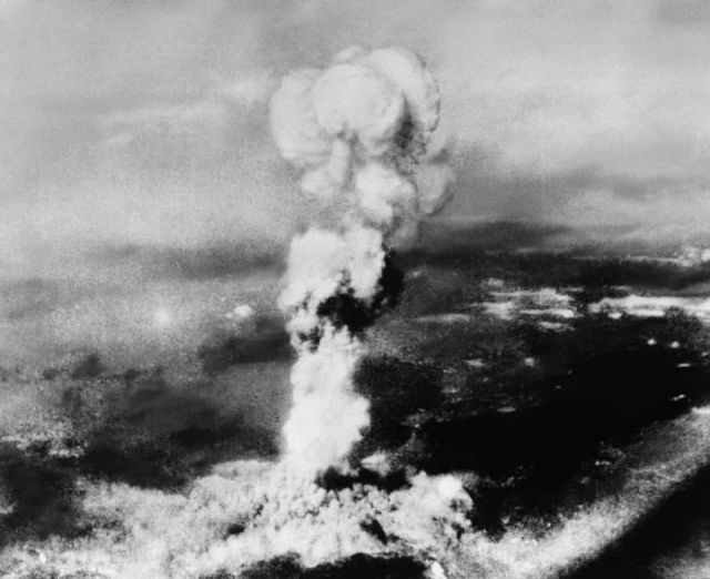 Frightening Hiroshima and Nagasaki Atomic Bomb Pictures