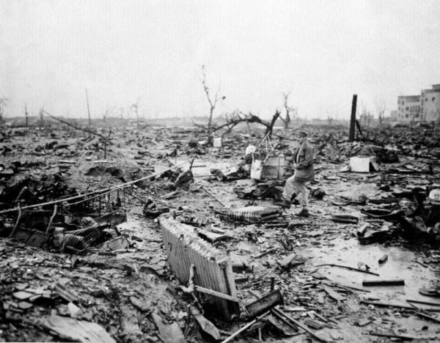 Frightening Hiroshima and Nagasaki Atomic Bomb Pictures