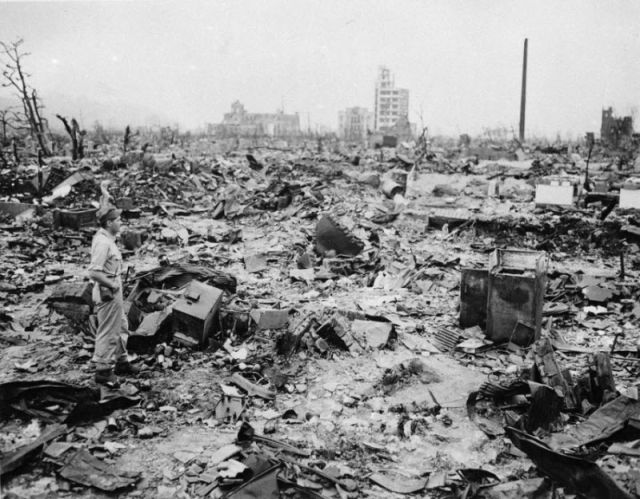 Frightening Hiroshima and Nagasaki Atomic Bomb Pictures