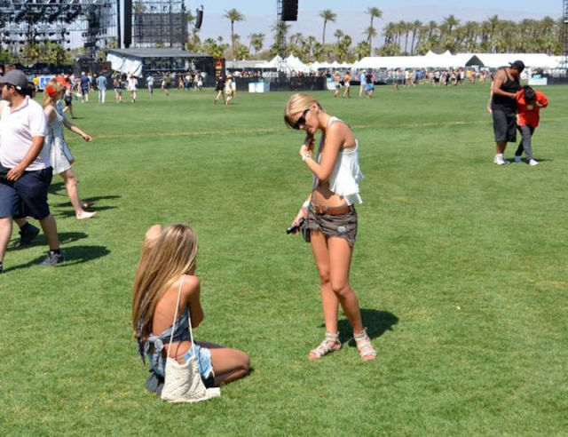 Coachella Music Festival: Half Naked Hot Young White Chicks Dancing