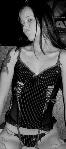 Sexy Amputee Amber Stays Positive