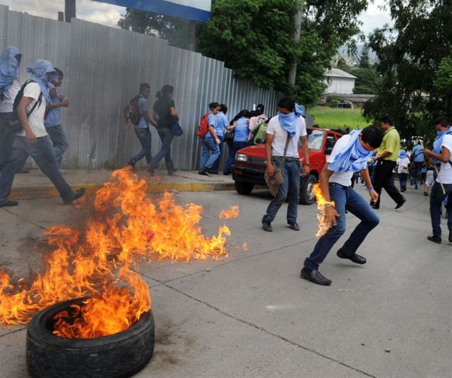 daily picdump 100 pics 26.html - 100 HD Photos | Premium Gallery 2011