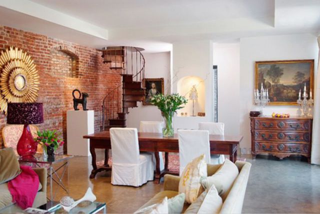 Stunning Transformation of a Decrepit Building