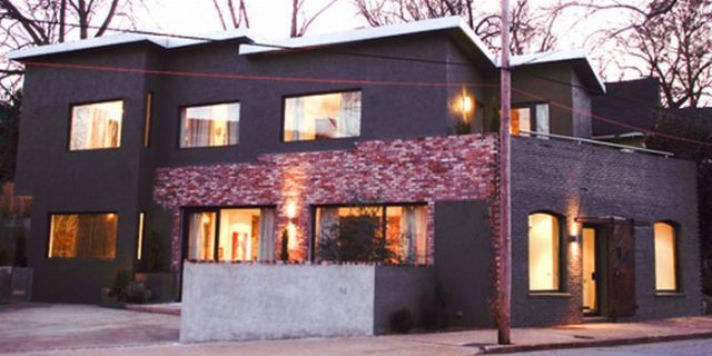 Stunning Transformation of a Decrepit Building