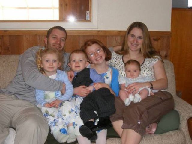 Painfully Awkward Family Vacation Photos