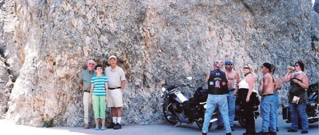 Painfully Awkward Family Vacation Photos