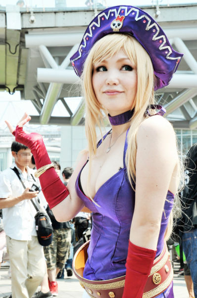 Sexy Cosplay Girls from Comiket. Part 2
