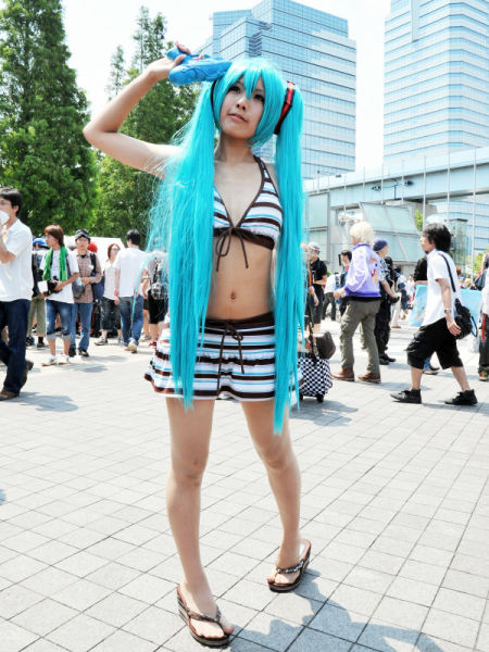 Sexy Cosplay Girls from Comiket. Part 2