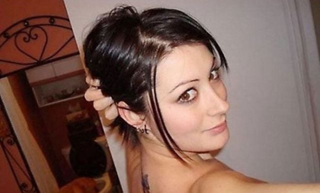 Girl Self Portraits That Fail