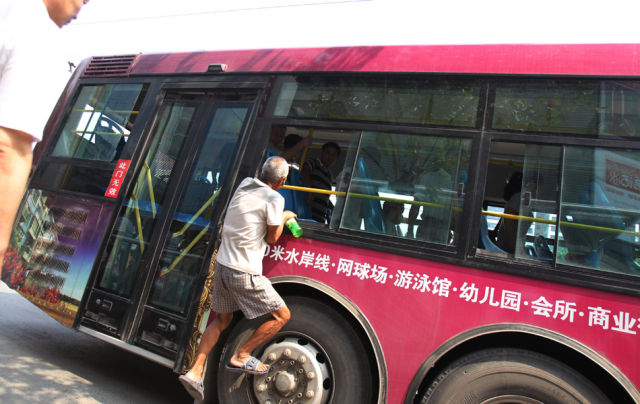 Hilarious Photos Taken at the Perfect Time