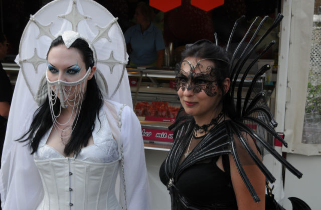 Hot Goth Chicks Rule