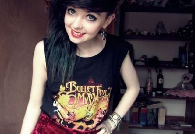 Pretty Girls with Pretty Smiles