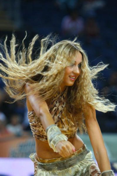 Ukrainian Banned Cheerleaders Are Back