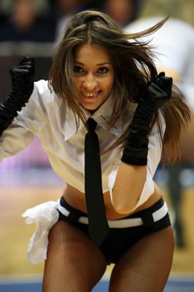 Ukrainian Banned Cheerleaders Are Back