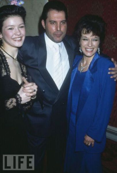 Rare Photographs of Celebrities. Part 17