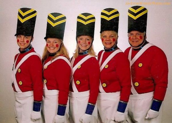 Awkward Family Photos. Part 8