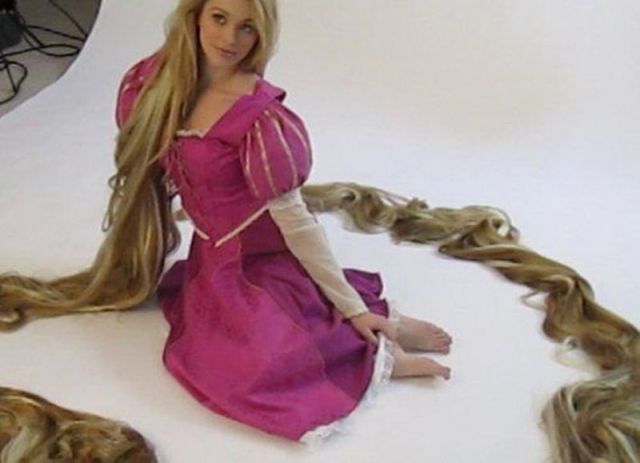 Cartoon Beauties In Flesh