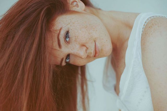 There Are Beautiful Girls Here