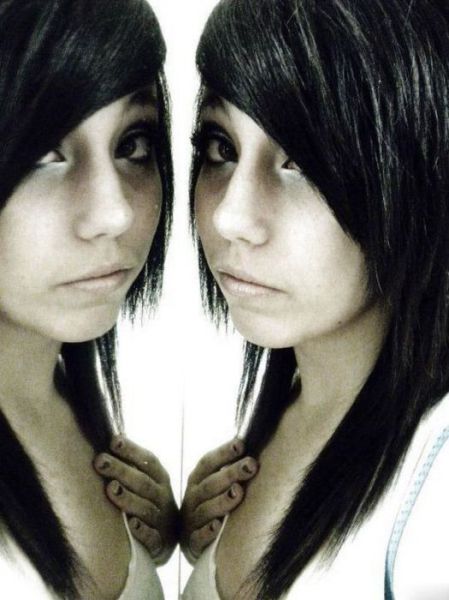 Cute Emo Girls