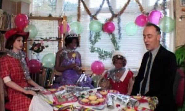 Man Makes Married Life Simple