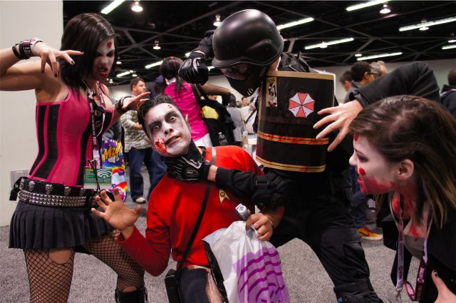 Supreme Cosplay Pics from the WonderCon 2012