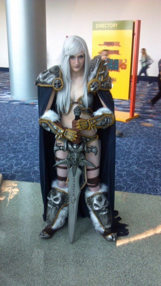 Supreme Cosplay Pics from the WonderCon 2012