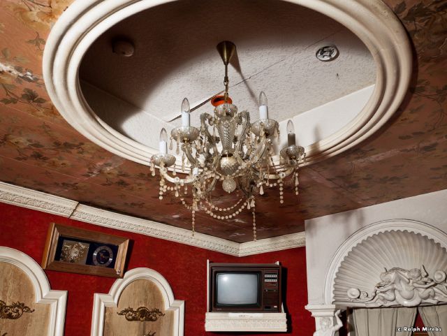 Abandoned Hotel in Japan